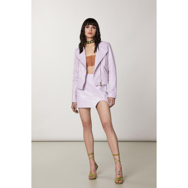 Patrizia Pepe purple embossed leather mini skirt with a thigh slit worn by a model