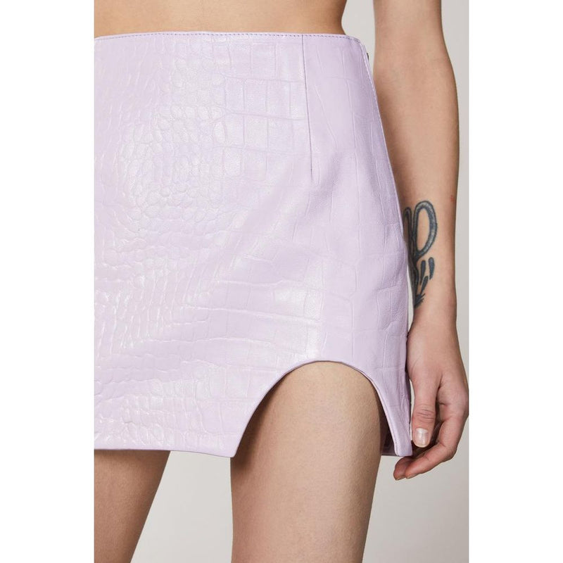 Light purple leather mini skirt with a crocodile texture and front slit
