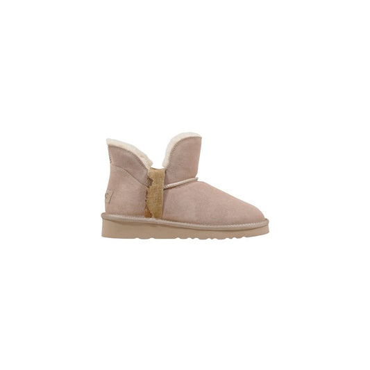 Alviero Martini beige suede ankle boots with faux fur lining and a Geo Map pattern side strap detail.