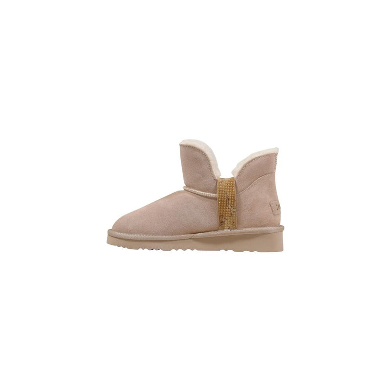 Alviero Martini beige suede ankle boot with shearling lining and a signature map-print band detail.