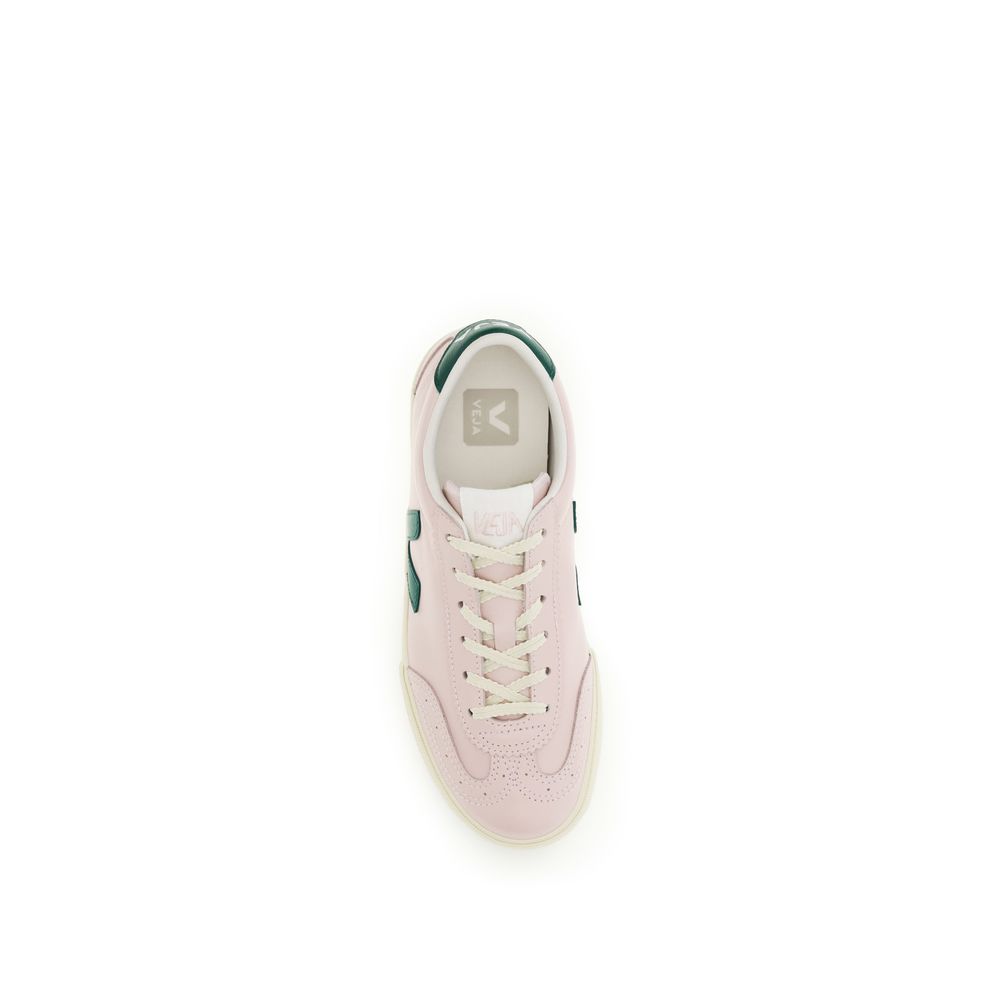 Veja low-top sneaker in pale pink calf leather with dark green heel tab and logo, featuring off-white laces.
