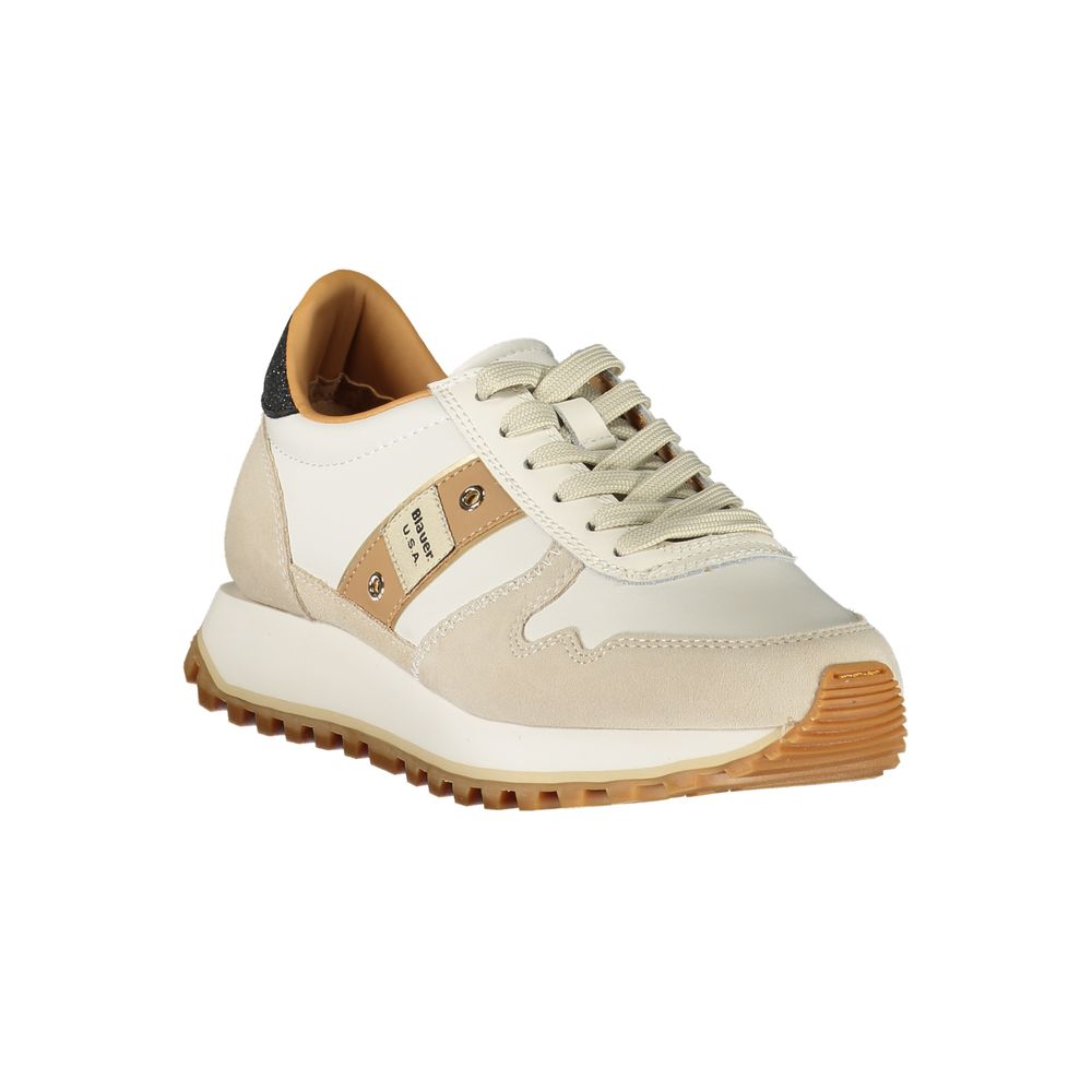 Blauer Bianco women’s sneaker in white and beige polyurethane, featuring a tan stripe, lace-up front, and gum sole.