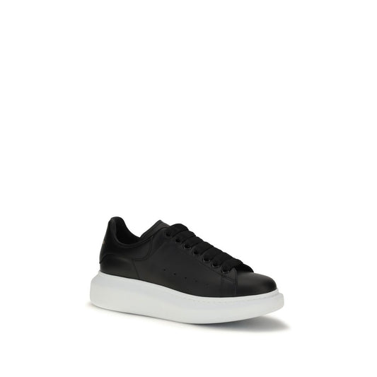 Black leather platform sneaker with thick black laces and a chunky white sole