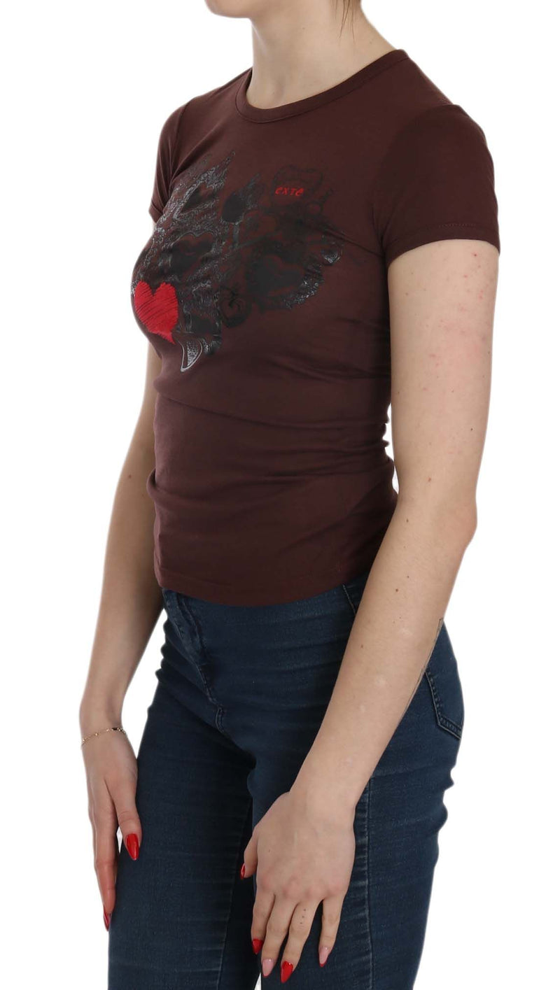 Brown short sleeve cotton t-shirt with graphic heart print worn with blue jeans