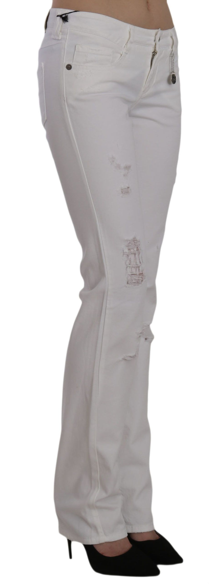 White cotton slim fit straight jeans pants worn by a model