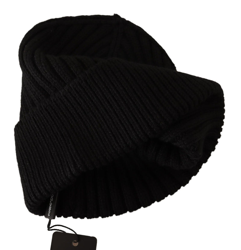 Black ribbed knit wool winter beanie hat with tag