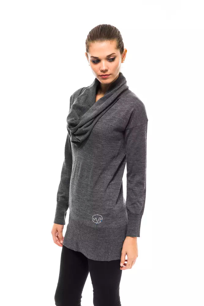 Gray wool cowl neck women's sweater with long sleeves
