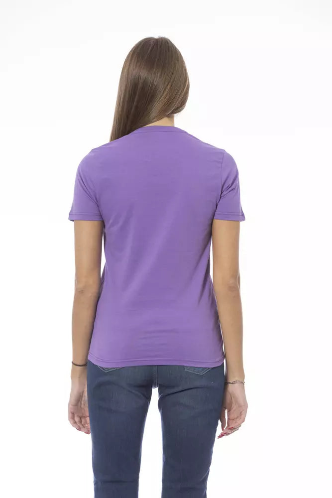 Woman wearing a plain purple cotton short-sleeve t-shirt from behind