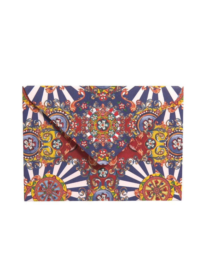 Multicolor leather envelope card holder with intricate baroque and cart print