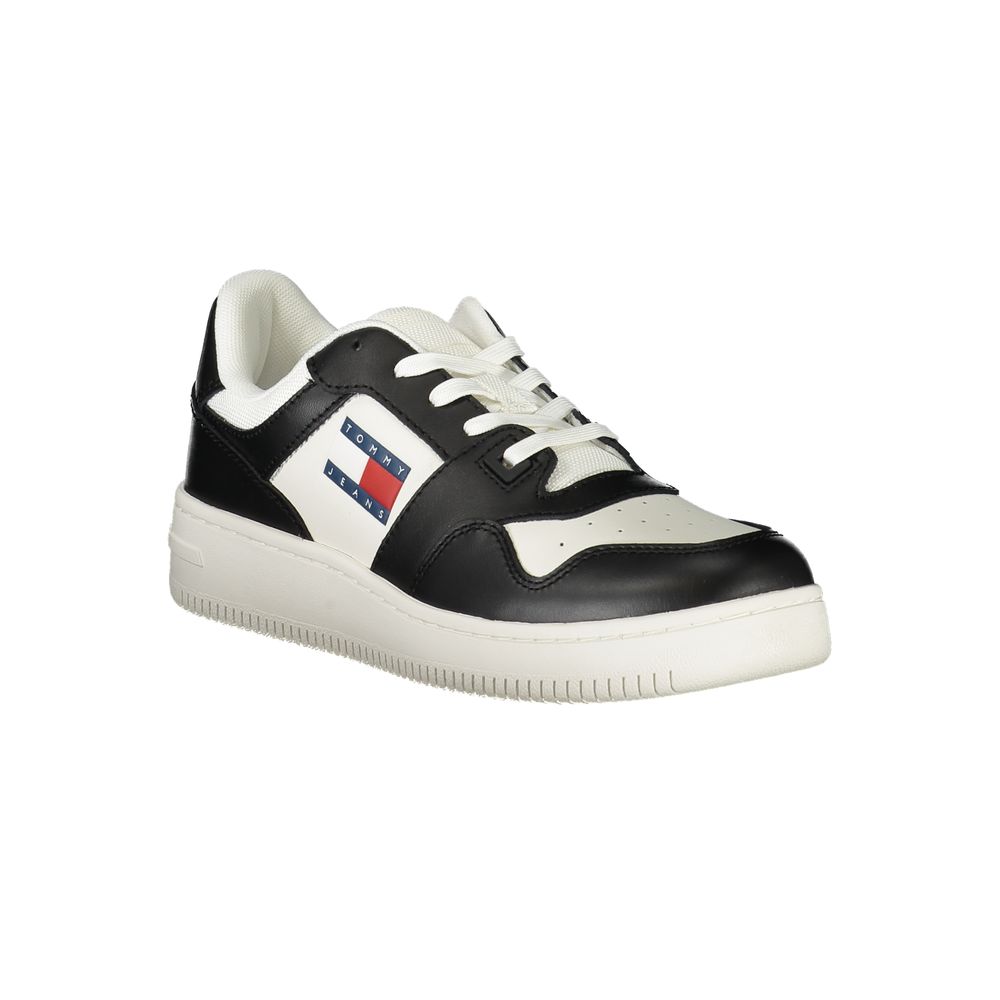 Tommy Hilfiger women's black and white polyurethane low-top sneaker with Tommy Jeans logo.