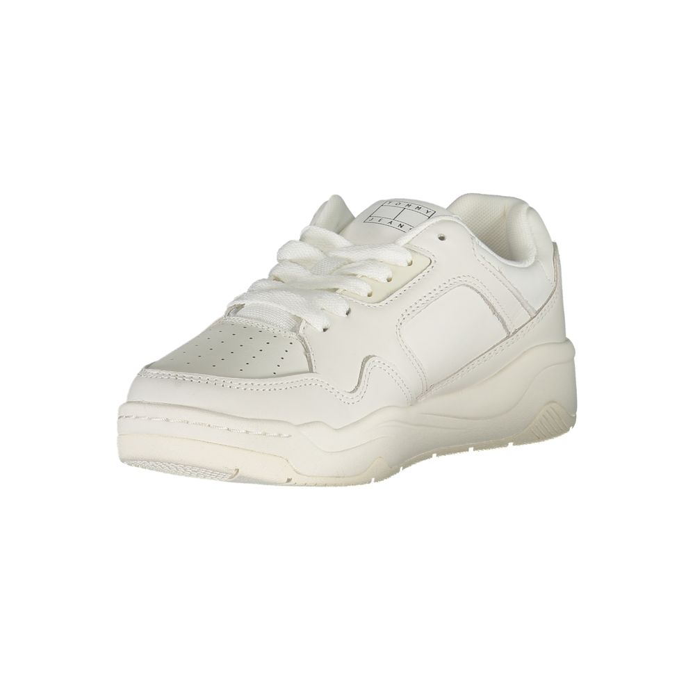 Tommy Hilfiger women’s white polyurethane casual sneaker with a chunky lace-up design.