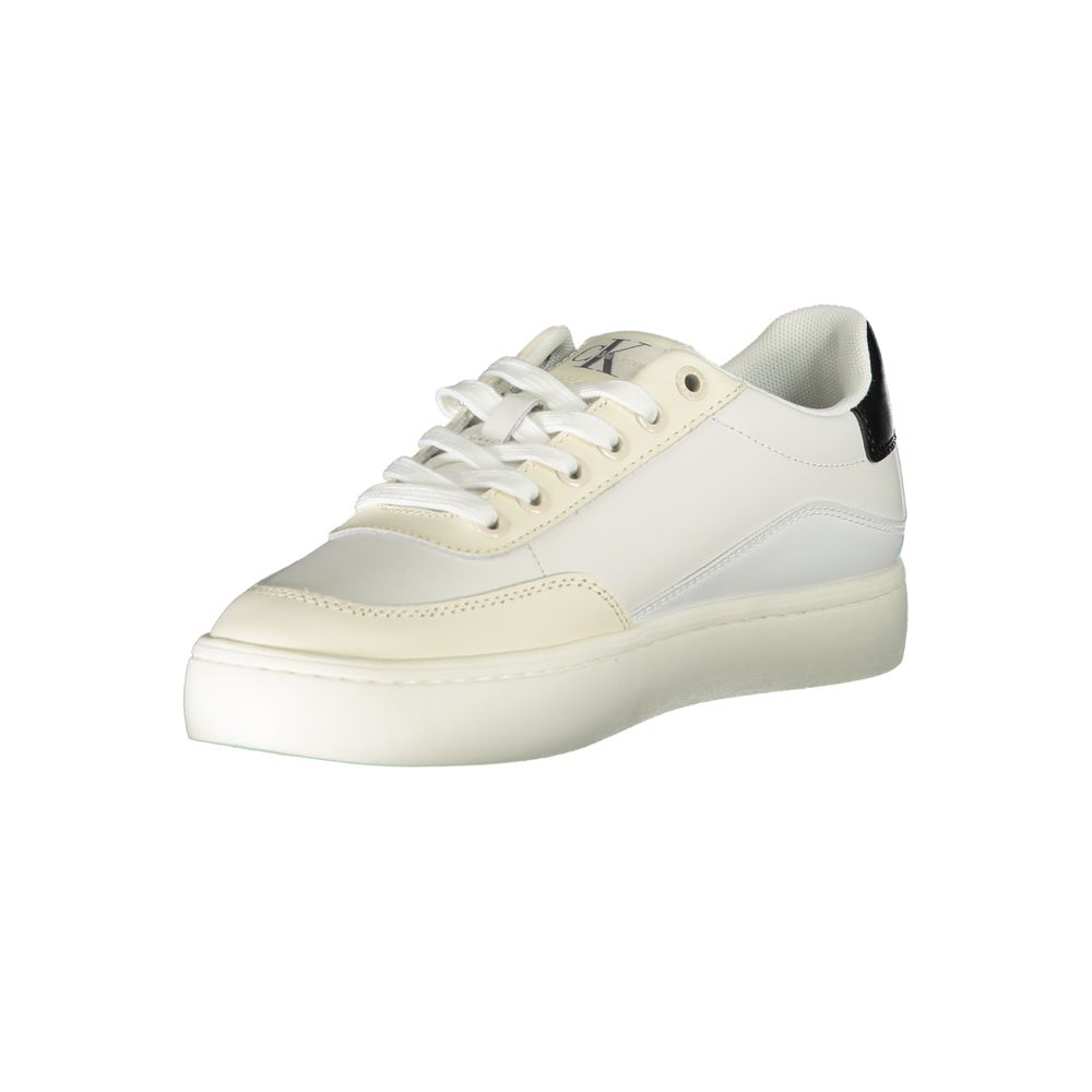 Calvin Klein women's low-top sneaker in white polyurethane with off-white overlays and a black heel accent.