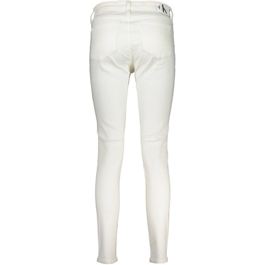 Rear view of white cotton skinny jeans for women with back pockets