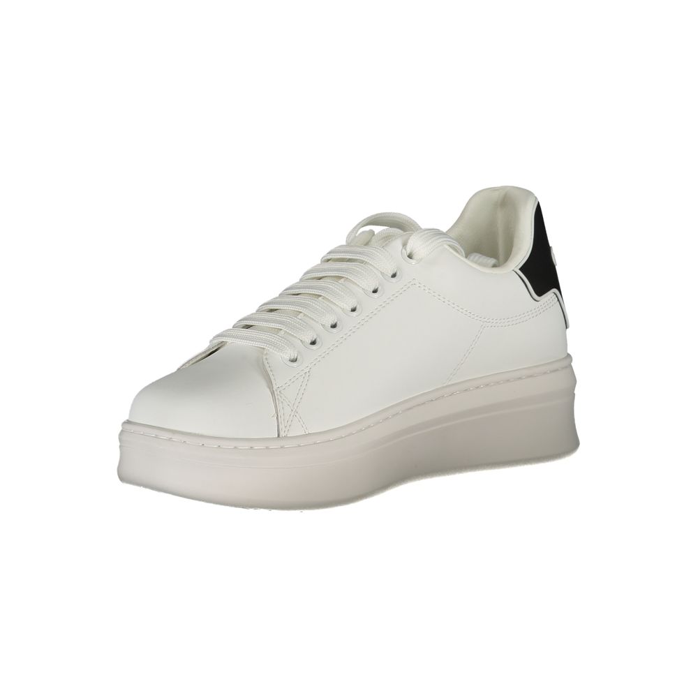 White polyurethane Gaelle Paris platform sneakers with matching laces and a contrasting black heel tab.
