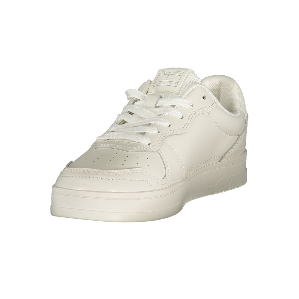 White Tommy Hilfiger polyurethane women's sneaker with a classic lace-up court style.