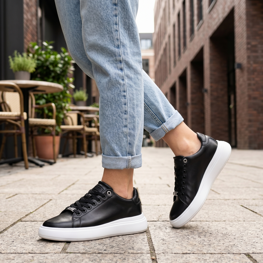Calvin Klein Nero Pelle Donna Sneaker